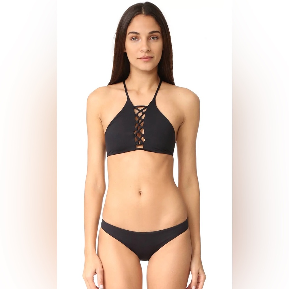 L* SPACE Swim Black Nikki Strappy Halter Bikini Top size Large EUC